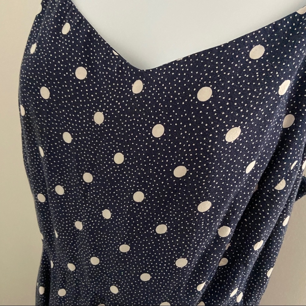🔥 Cute and Comfy Old Navy Blue and White  Polka Dot Spring Dress.